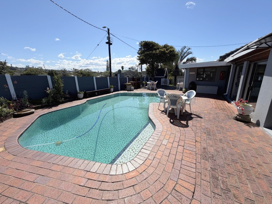 6 Bedroom Property for Sale in Stirling Eastern Cape